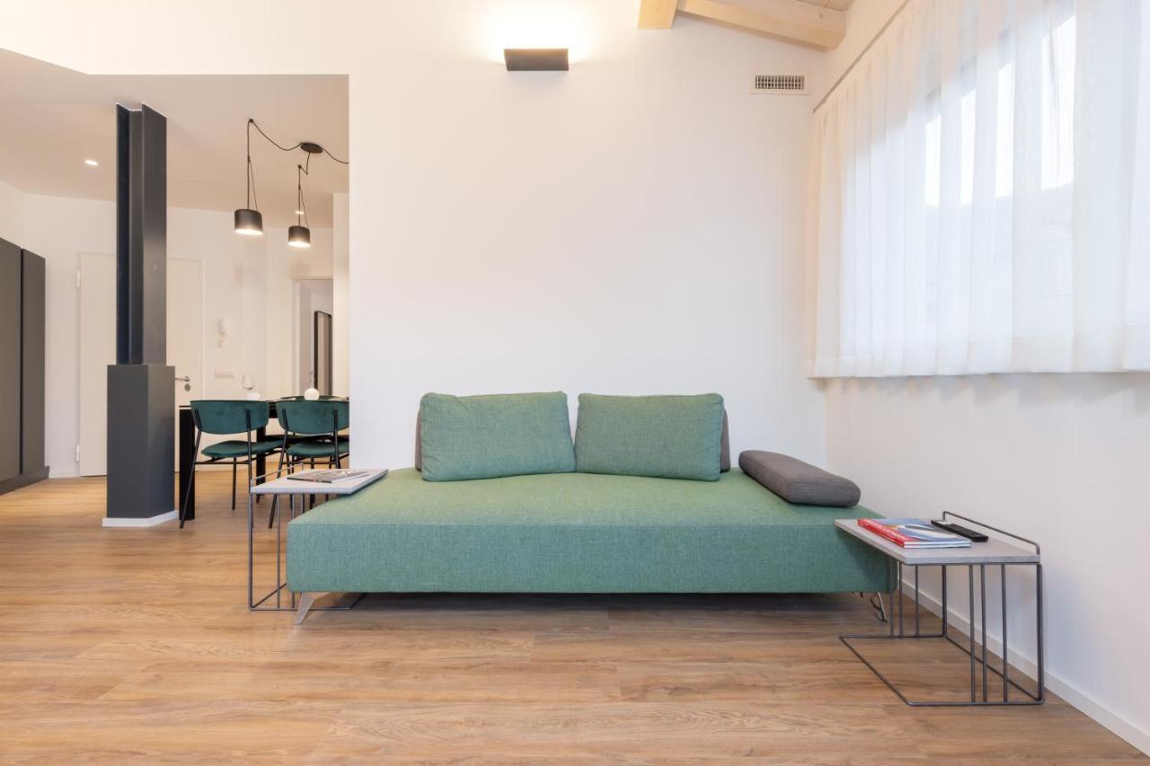 Minerva Guesthouse Тренто Екстер'єр фото