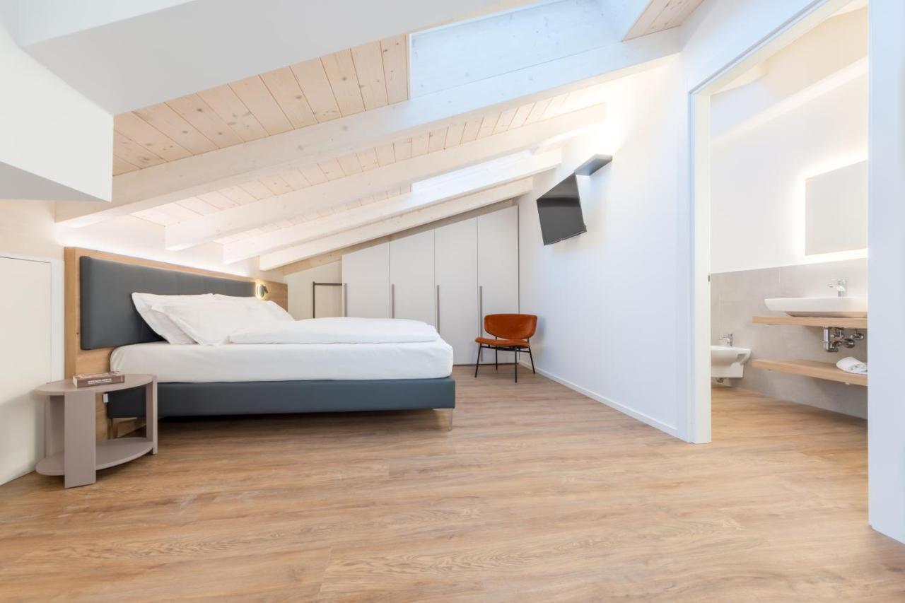 Minerva Guesthouse Тренто Екстер'єр фото