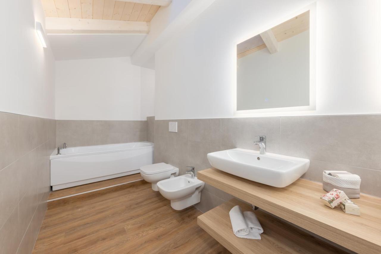 Minerva Guesthouse Тренто Екстер'єр фото