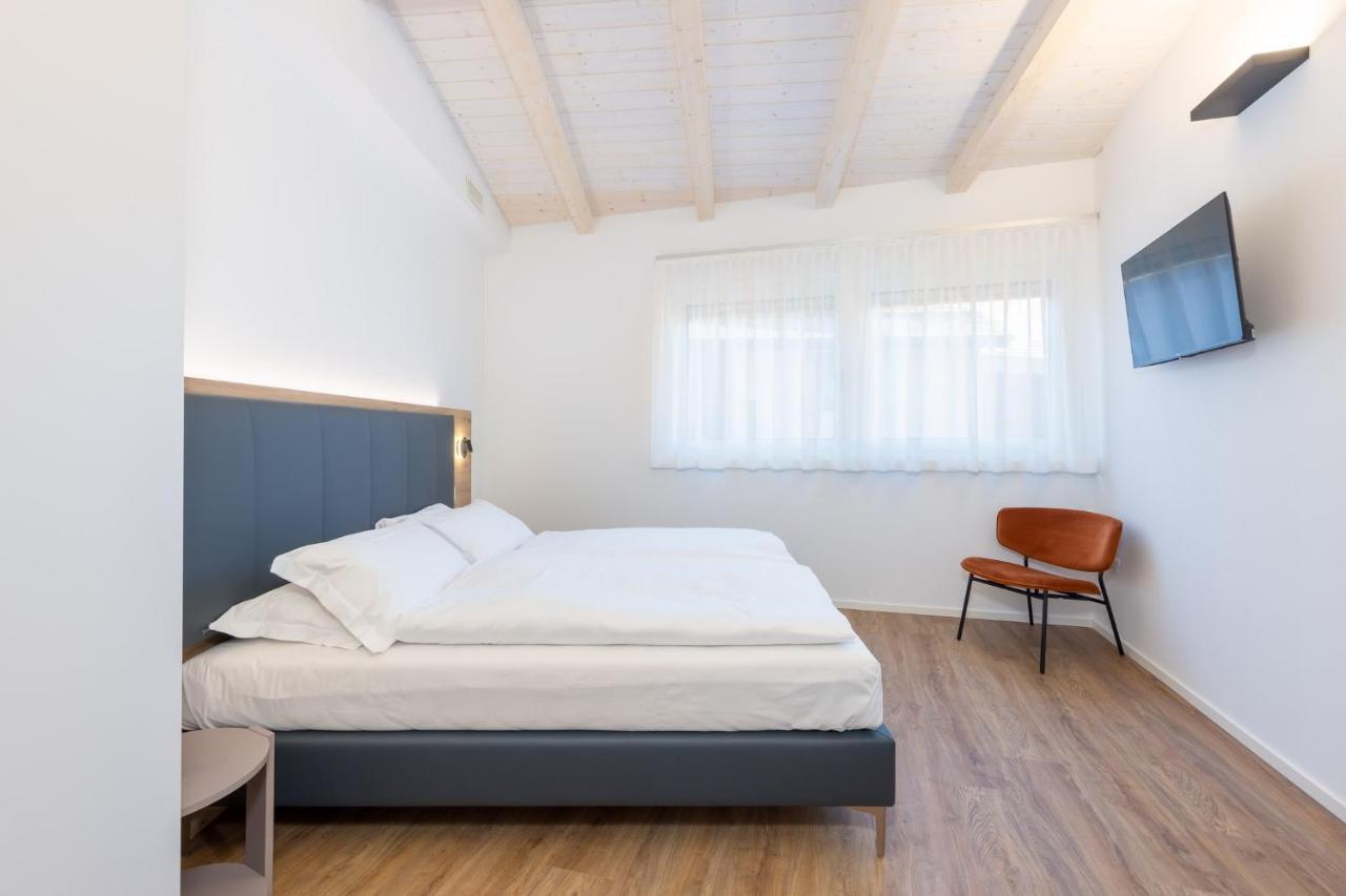 Minerva Guesthouse Тренто Екстер'єр фото